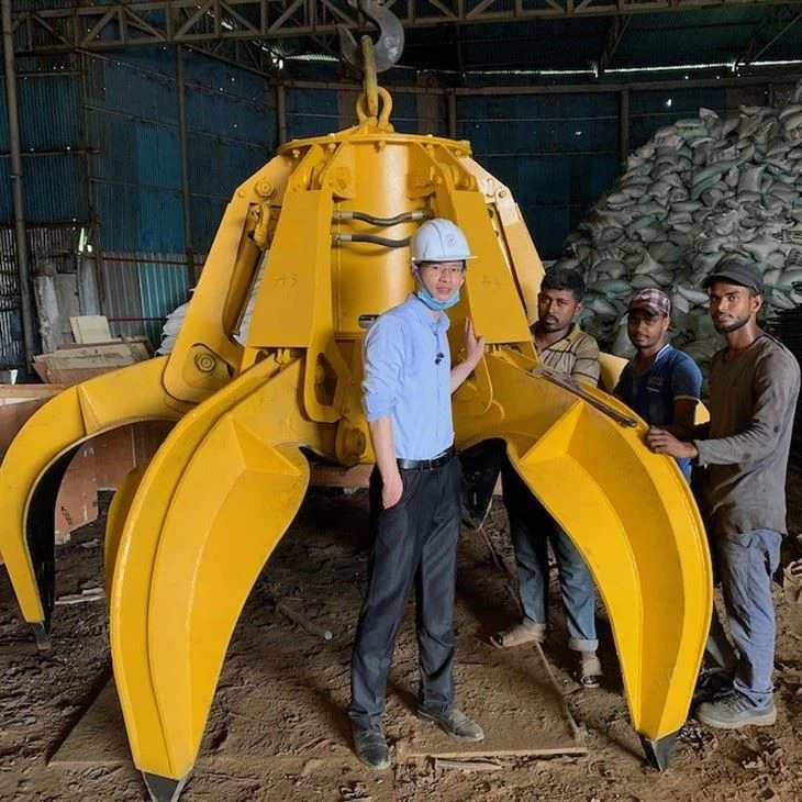 Hydraulic Orange Peel Grab