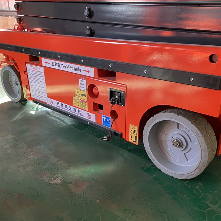 Self-propelled Electric Scissor Lift